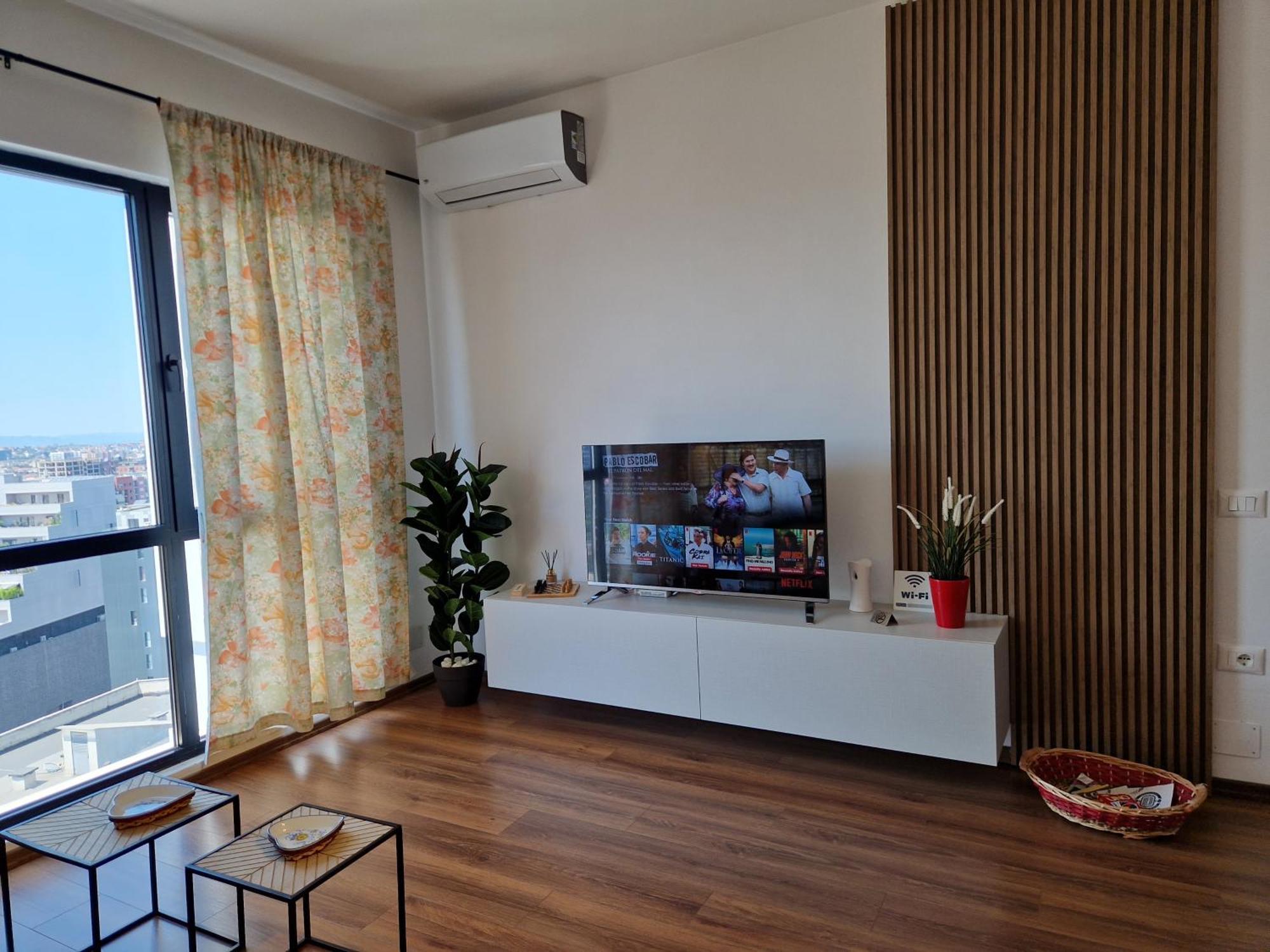 Red & White Palace Apartment Tirana