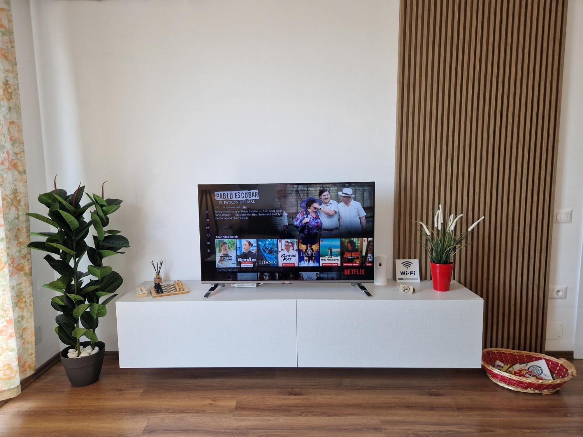 Red & White Palace Apartment